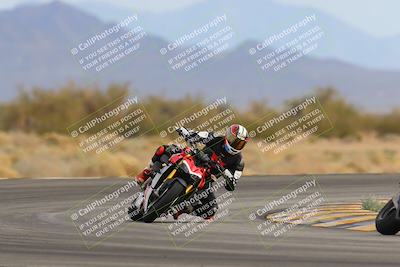 media/Jan-15-2023-SoCal Trackdays (Sun) [[c1237a034a]]/Turn 15 (1pm)/